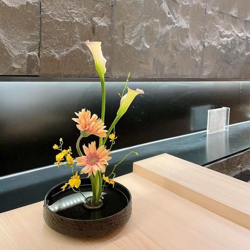 Tinsky 8Pcs 1.34 Inch Flower Frogs for Arrangements Vase Ikebana Kenzan Round Brass Floral Pin Frogs Stem Holder Flower Arranger Pin Fixed Tools for Home Decoration Craft (Silver) - Image 5